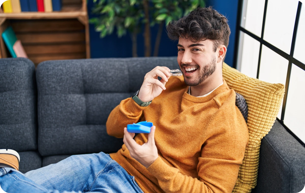 gouttieres invisibles orthodontie fonctionnelle developpement Orthodontie invisible : les aligneurs Orthodontistes à La Roche-sur-Yon | Cabinet 7SMILE